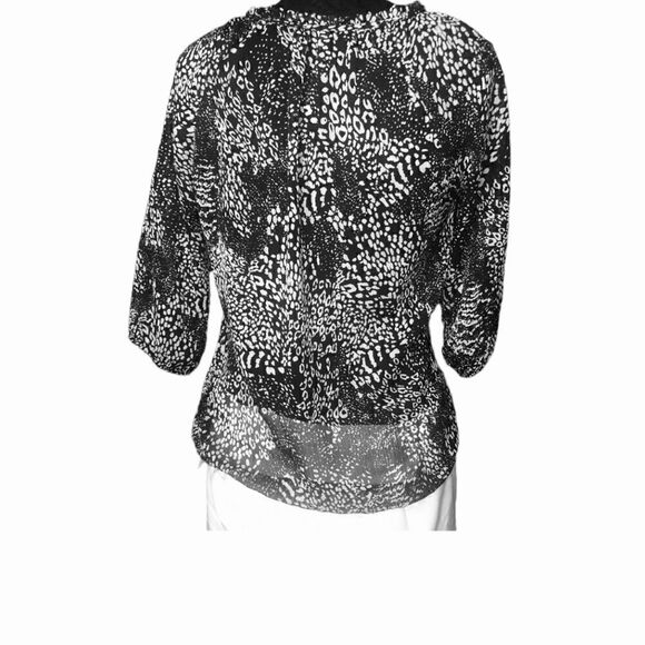 EXPRESS Women’s Black & White Chiffon Strings Front Elastic Bottom & Sleeves - Picture 2 of 5